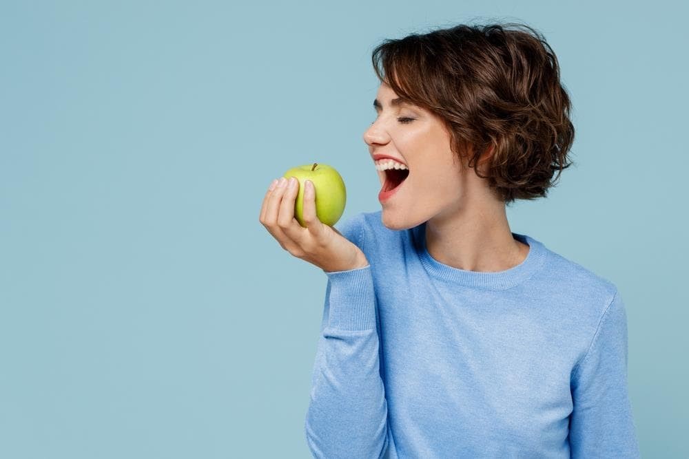 Alimentos que te ayudan a proteger tus dientes y encías