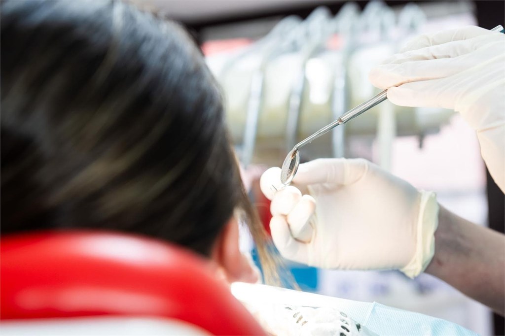 ¿Es posible evitar una endodoncia? Hábitos que protegen tu pulpa