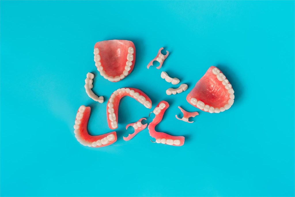 Prótesis fijas vs. removibles: la guía completa para elegir la mejor opción